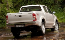  Toyota Hilux SRV    